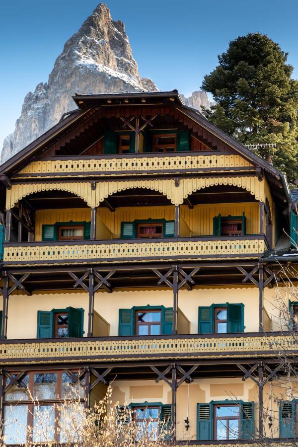 Hotel Salegg Сиуси Екстериор снимка