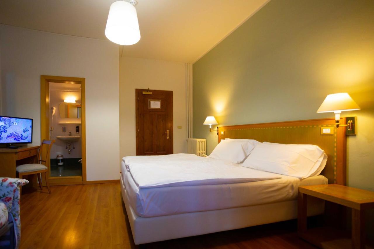 Hotel Salegg Сиуси Екстериор снимка
