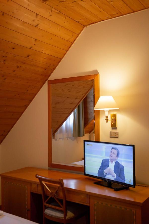 Hotel Salegg Сиуси Екстериор снимка