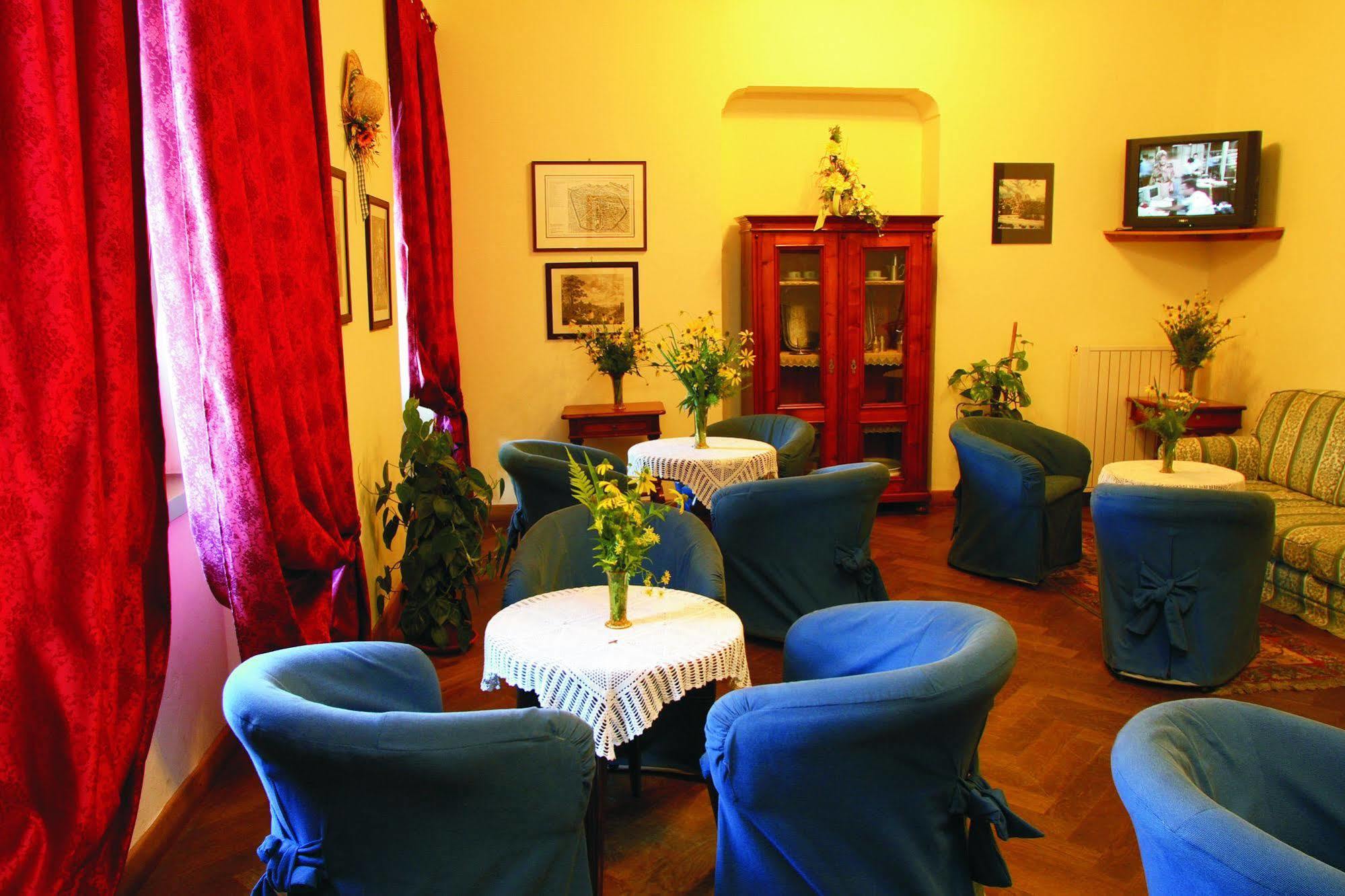 Hotel Salegg Сиуси Екстериор снимка