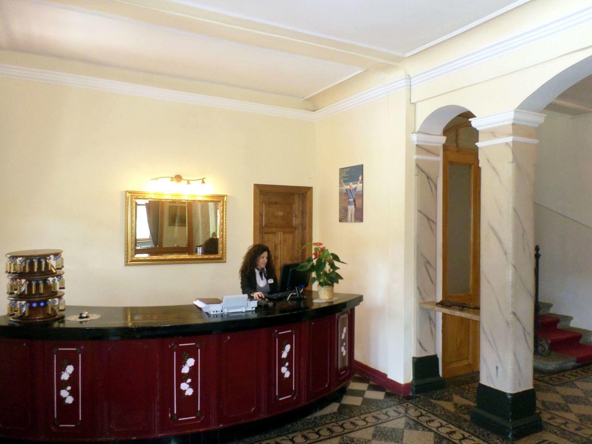 Hotel Salegg Сиуси Екстериор снимка