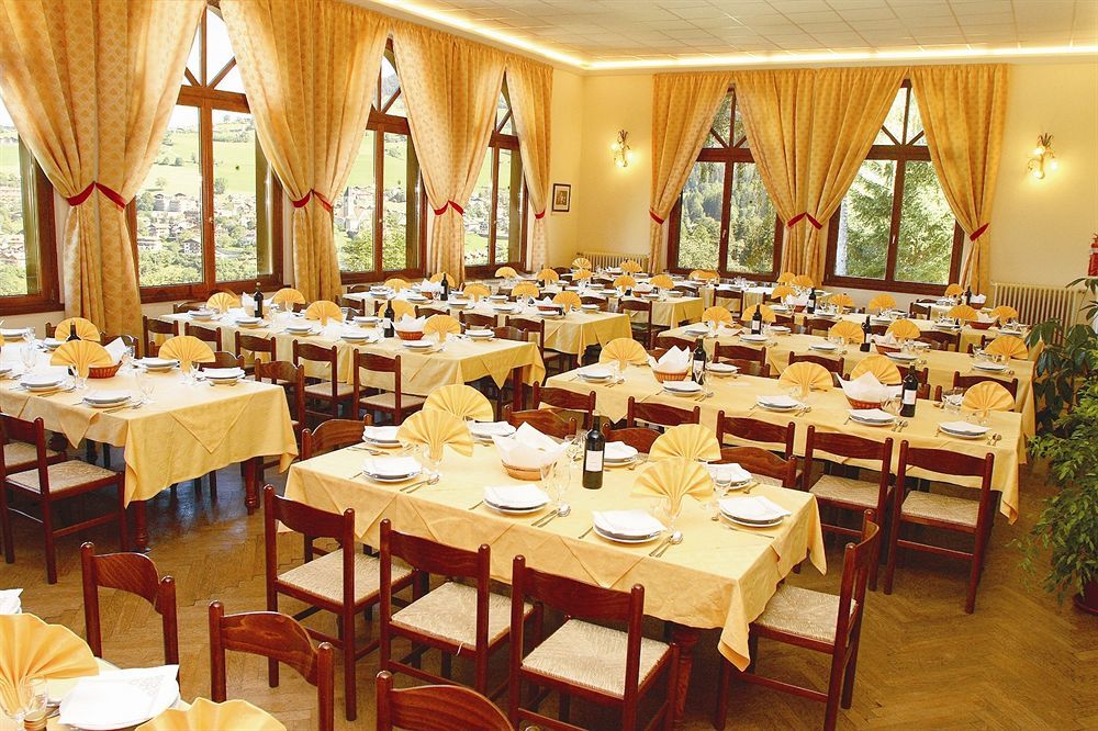 Hotel Salegg Сиуси Екстериор снимка